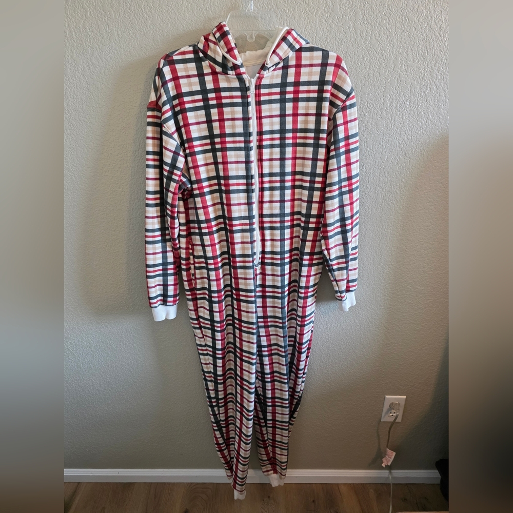 Fabletics Plaid Pajama Set - Red, Green, White